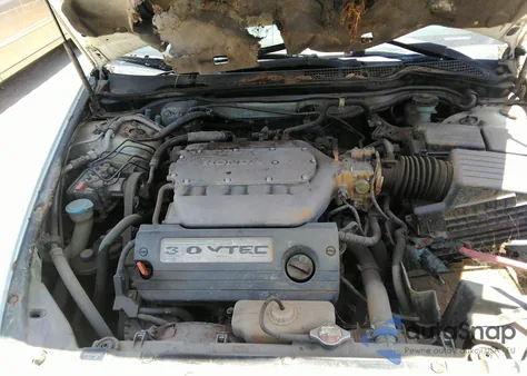 2003 Honda Accord из США, поврежденный, VIN 3HGCM66553G001525